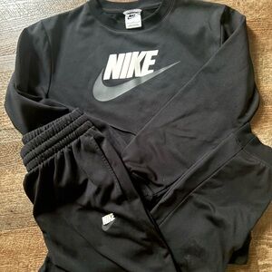 Nike Black Sweatshirt and Pants Set